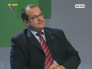 t 20080421 baez 107 300x225 Héctor Soto o la fase superior de Farruco Sesto: toda la verdad sobre los últimos incidentes dentro del Ministerio de Cultura