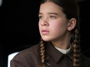 HS 135513 who is true grits hailee steinfeld 300x225 Oscar 2011. Y que tal sí...