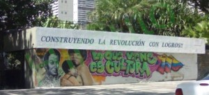hirsuto 3 300x137 Descubre Caracas y sus placeres: guía para un anarquista